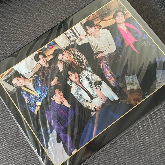 BTS merch box 8 full set - Picture 2 of 7